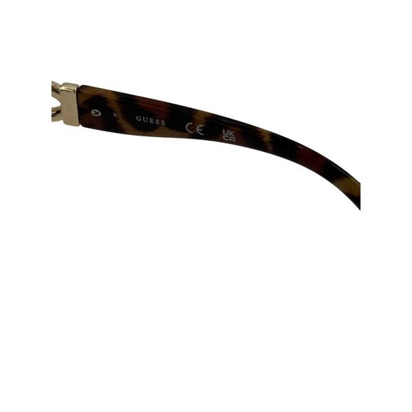 GUESG113: Guess Women's Shield Sunglasses with gold designs - Picture 4 of 5